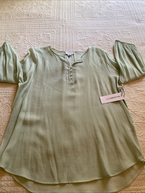 Liz Claiborne Tops - Liz Claiborne Sea Foam Green Sheer Button Front Peasant-Style Blouse Sz Large